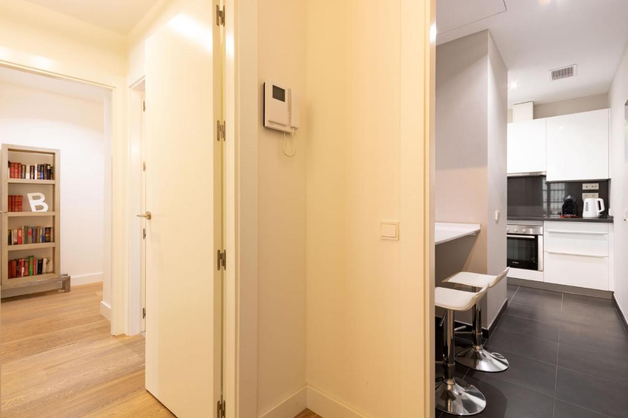 Angeles Santa Cruz Deluxe By Valcambre Apartment Seville Exterior photo