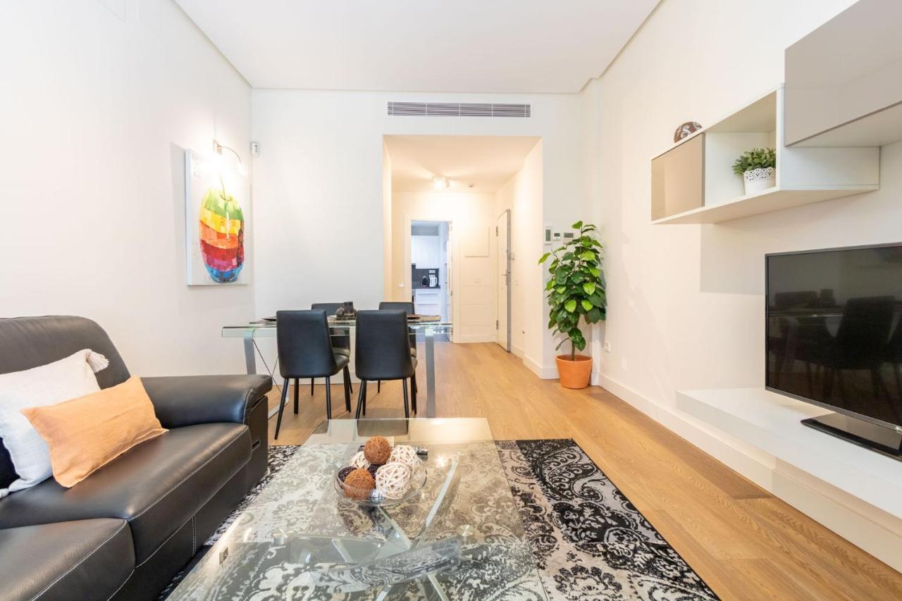 Angeles Santa Cruz Deluxe By Valcambre Apartment Seville Exterior photo